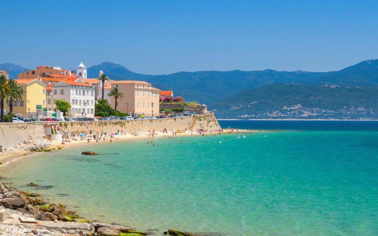 F3 Place Miot Ajaccio (Corsica) Exterior photo
